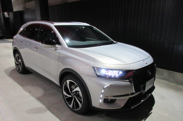 「DS7 CROSSBACK E-Tense」ご試乗車到着！