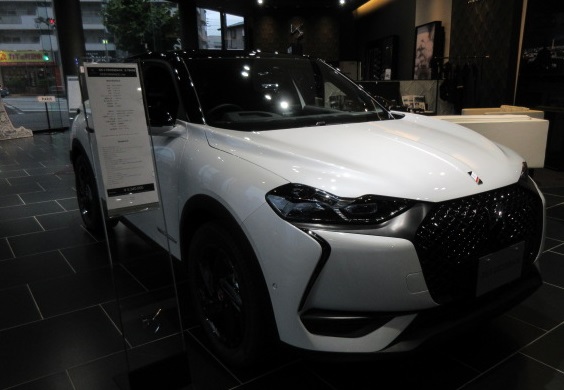 特別仕様車「DS 3 CROSSBACK E-TENSE パフォーマンスライン」到着！